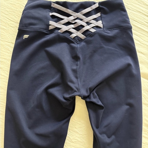 Fabletics Women’s Boost PowerHold® High-Waisted 7/8 Leggings - Picture 4 of 8